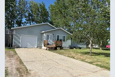 305 Lincoln Court SW, Warroad, MN 56763 - Photo 2