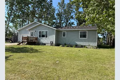 305 Lincoln Court SW, Warroad, MN 56763 - Photo 1
