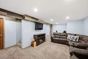 1221 Roosevelt Ave, Detroit Lakes, MN 56501 - Photo 14