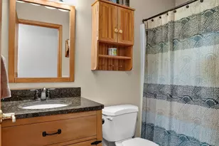 101 Anglewood Dr, Kenyon, MN 55946 - Photo 36