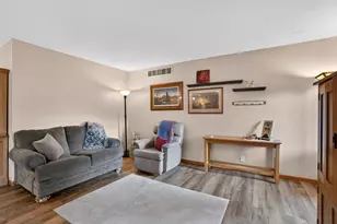 101 Anglewood Dr, Kenyon, MN 55946 - Photo 20