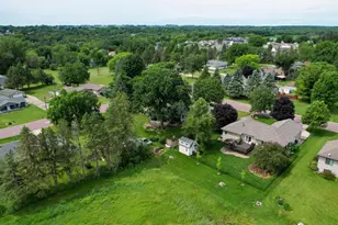 101 Anglewood Dr, Kenyon, MN 55946 - Photo 62