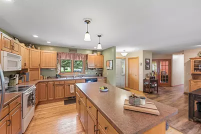 101 Anglewood Drive, Kenyon, MN 55946 - Photo 10