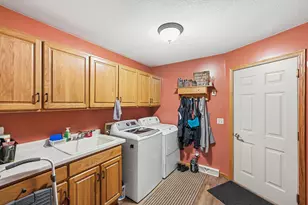 101 Anglewood Dr, Kenyon, MN 55946 - Photo 22