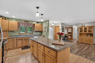 101 Anglewood Dr, Kenyon, MN 55946 - Photo 10