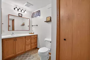 101 Anglewood Dr, Kenyon, MN 55946 - Photo 38