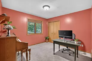 101 Anglewood Dr, Kenyon, MN 55946 - Photo 34
