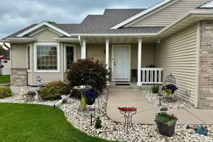 409 22nd Ave N, Sartell, MN 56377 - Photo 2