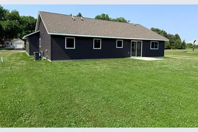 141 Washington Street, Walnut Grove, MN 56180 - Photo 8