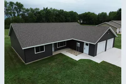 141 Washington Street, Walnut Grove, MN 56180 - Photo 2