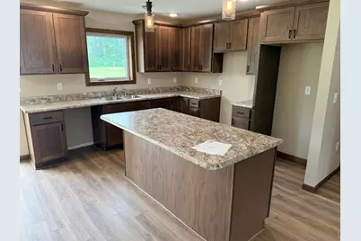 141 Washington Street, Walnut Grove, MN 56180 - Photo 6