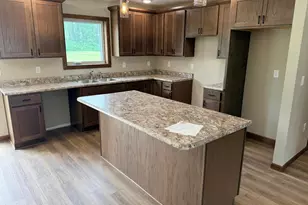 141 Washington St, Walnut Grove, MN 56180 - Photo 6