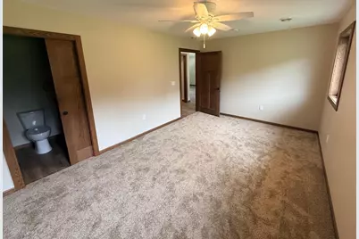 141 Washington Street, Walnut Grove, MN 56180 - Photo 10