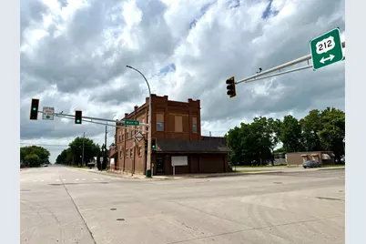 110 Main Street N, Bird Island, MN 55310 - Photo 2
