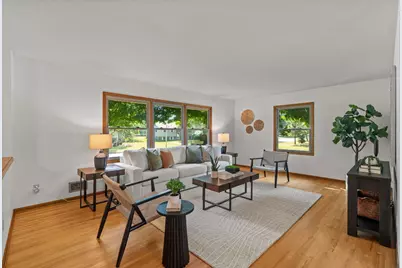 11301 Welcome Avenue N, Champlin, MN 55316 - Photo 10