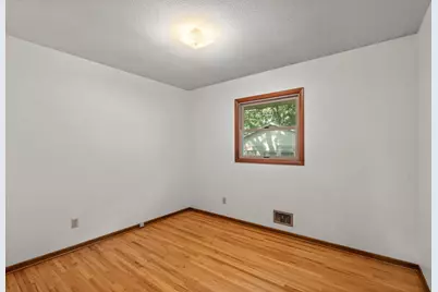 11301 Welcome Avenue N, Champlin, MN 55316 - Photo 20
