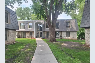 709 11th Avenue S #5, Minneapolis, MN 55415 - Photo 1