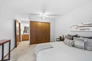 709 11th Ave S, Minneapolis, MN 55415 - Photo 18