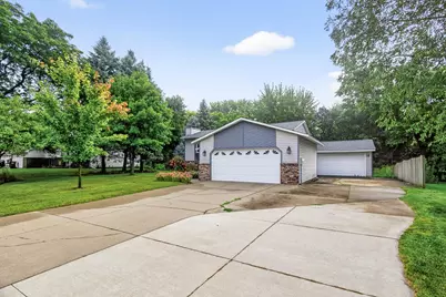 8320 Cooper Way, Inver Grove Heights, MN 55076 - Photo 2