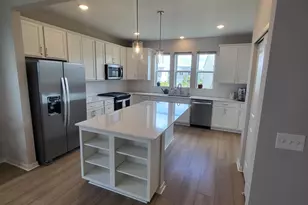 4852 Airlake Dr, Woodbury, MN 55129 - Photo 10