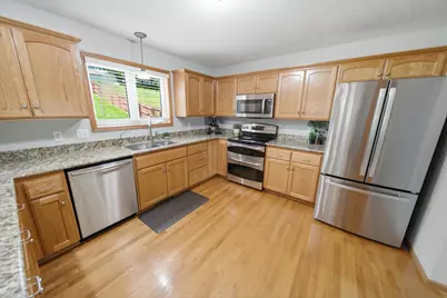 2505 Boulder Ridge Lane NW, Rochester, MN 55901 - Photo 12