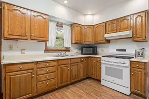 201 Hillcrest Dr, Waterville, MN 56096 - Photo 16