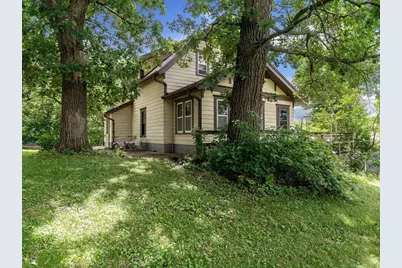 201 Hillcrest Drive, Waterville, MN 56096 - Photo 4