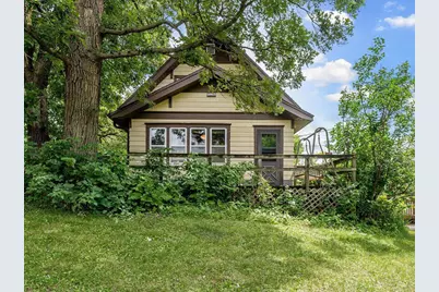201 Hillcrest Drive, Waterville, MN 56096 - Photo 1