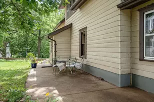 201 Hillcrest Dr, Waterville, MN 56096 - Photo 6