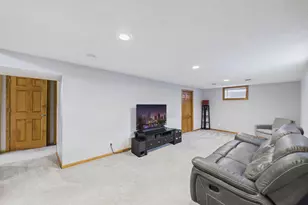 8485 Granada Ave S, Cottage Grove, MN 55016 - Photo 18