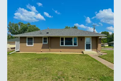 8485 Granada Avenue S, Cottage Grove, MN 55016 - Photo 2
