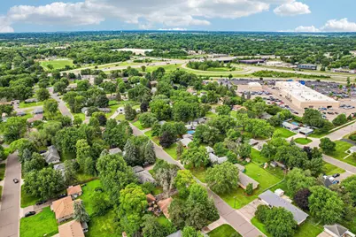 6948 Janell Avenue N, Brooklyn Park, MN 55428 - Photo 30