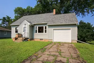 230 Main St, Green Isle, MN 55338 - Photo 2