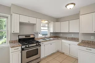 634 Orange Ave W, Saint Paul, MN 55117 - Photo 16