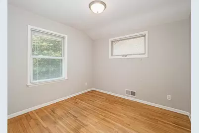 634 Orange Avenue W, Saint Paul, MN 55117 - Photo 18