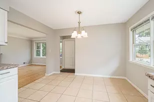 634 Orange Ave W, Saint Paul, MN 55117 - Photo 12