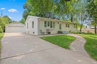 2570 Avon Street N, Roseville, MN 55113 - Photo 1