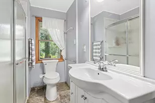 2570 Avon St N, Roseville, MN 55113 - Photo 18