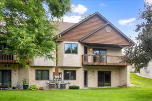 660 Riverview Dr, Monticello, MN 55362 - Photo 1