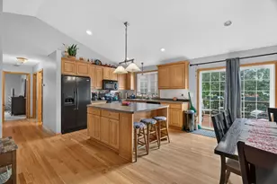 1765 Spruce Meadows Dr SE, Rochester, MN 55904 - Photo 6