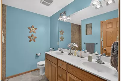 1765 Spruce Meadows Drive SE, Rochester, MN 55904 - Photo 12