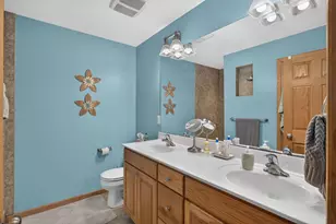 1765 Spruce Meadows Dr SE, Rochester, MN 55904 - Photo 12