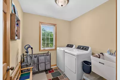 1765 Spruce Meadows Drive SE, Rochester, MN 55904 - Photo 14