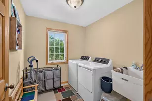 1765 Spruce Meadows Dr SE, Rochester, MN 55904 - Photo 14