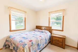 18 S Oregon Ave, Morris, MN 56267 - Photo 18