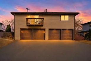 6311 84th Ct N, Brooklyn Park, MN 55445 - Photo 10