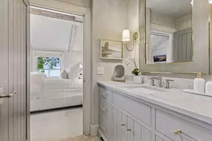 520 Ferndale Rd W, Wayzata, MN 55391 - Photo 50