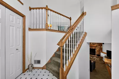 1911 Queens Drive, Woodbury, MN 55125 - Photo 4