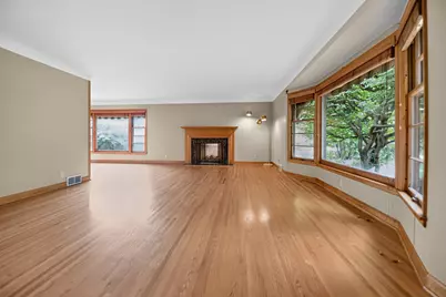 5004 Yvonne Terrace, Edina, MN 55436 - Photo 6