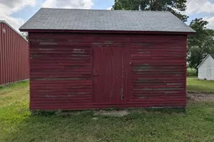 21509 600th Ave, Wells, MN 56097 - Photo 32